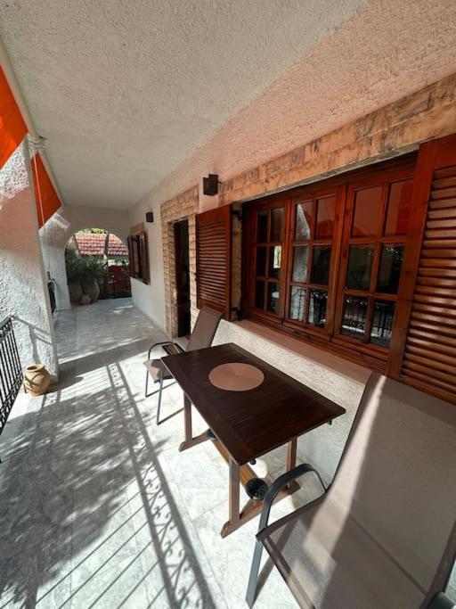 Villa Caja De Anthea Artemida  Exterior foto